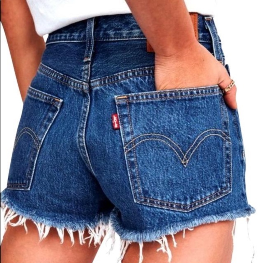 Dark wash levi 501 shorts